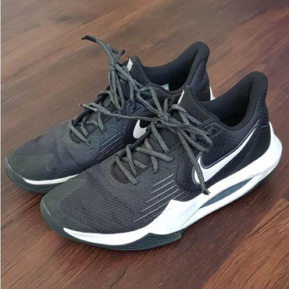 Nike basketball shoes